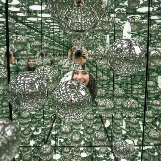 Yayoi Kusama S Let S Survive Forever Is Toronto S Permanent Infinity Mirror Room