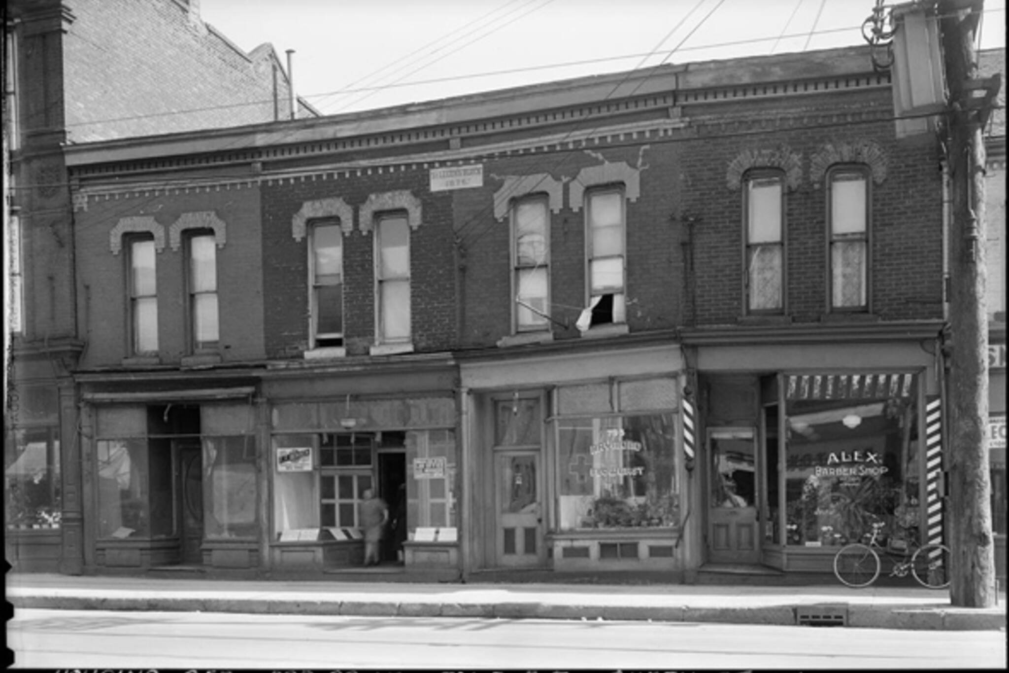 What Queen West used to look like in Toronto
