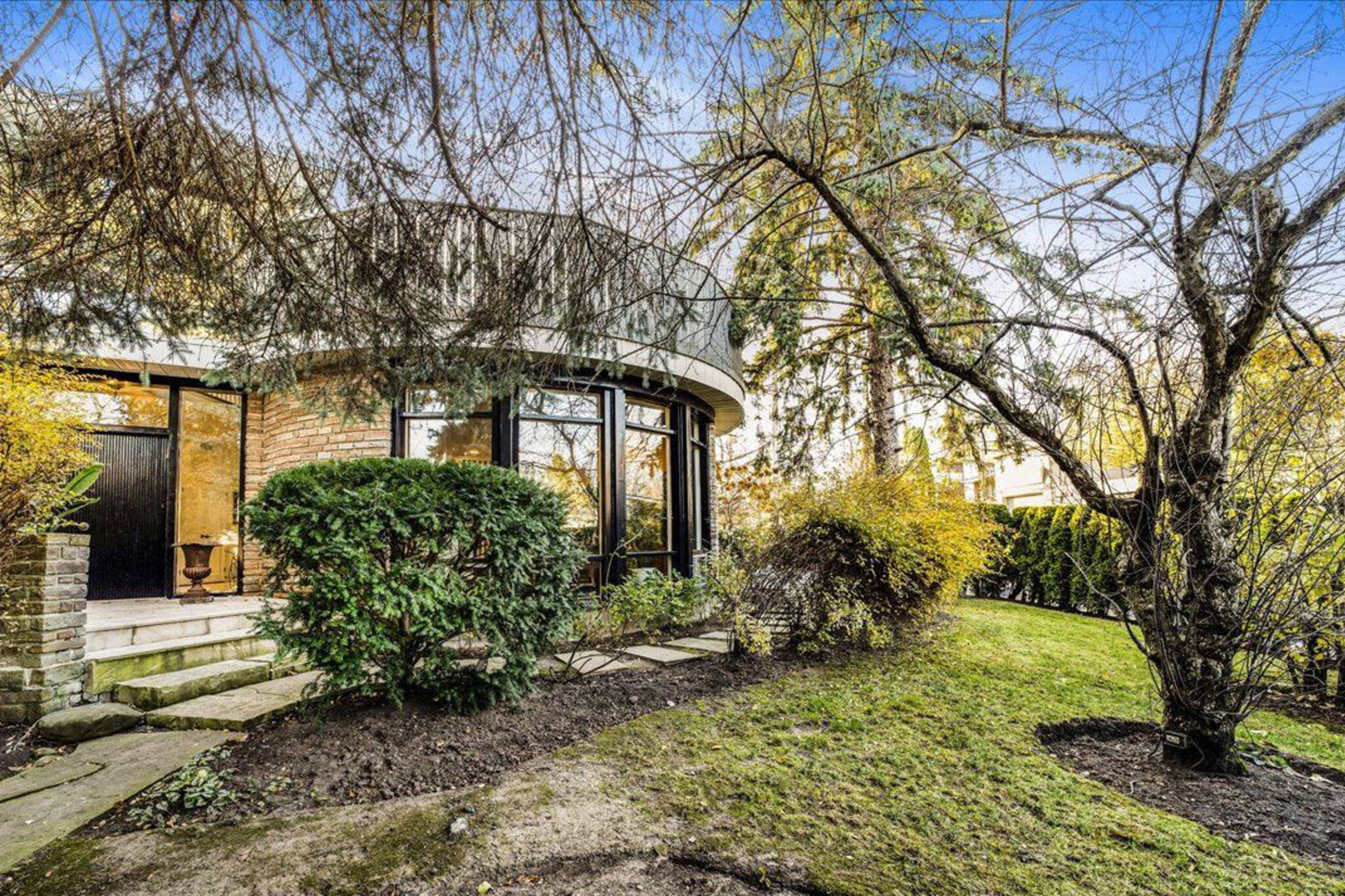 65 Blue Forest Drive Toronto