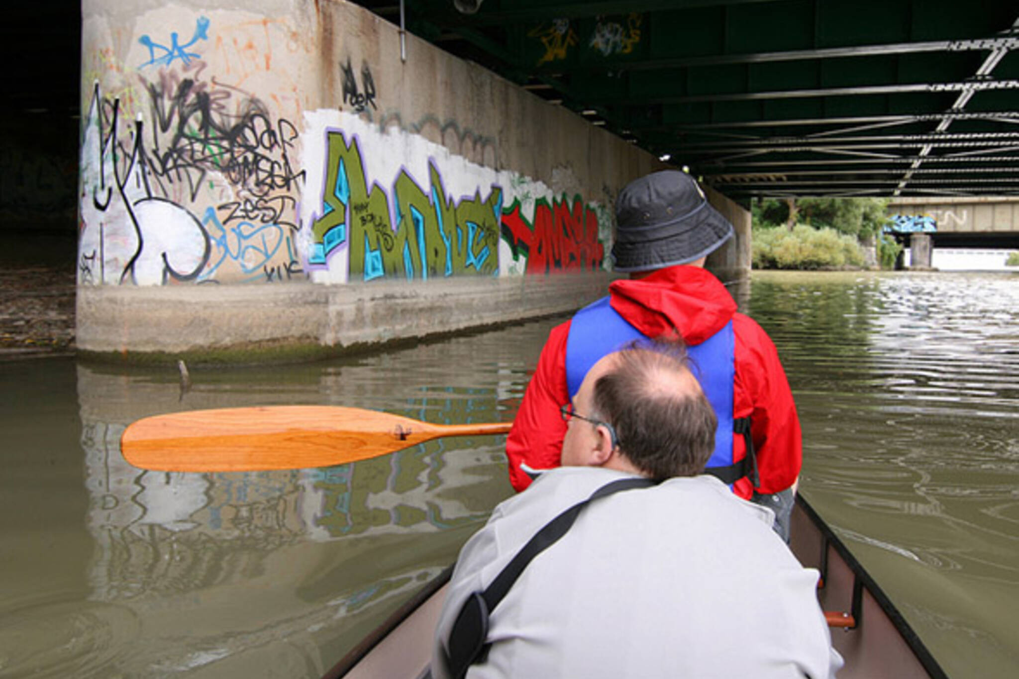 graffiti, paddle, canoe