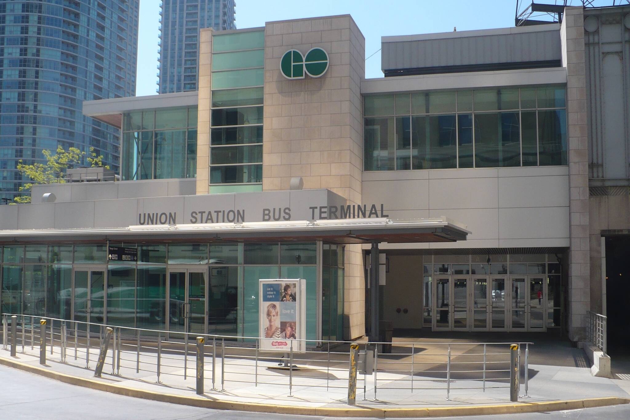 union station bus terminal