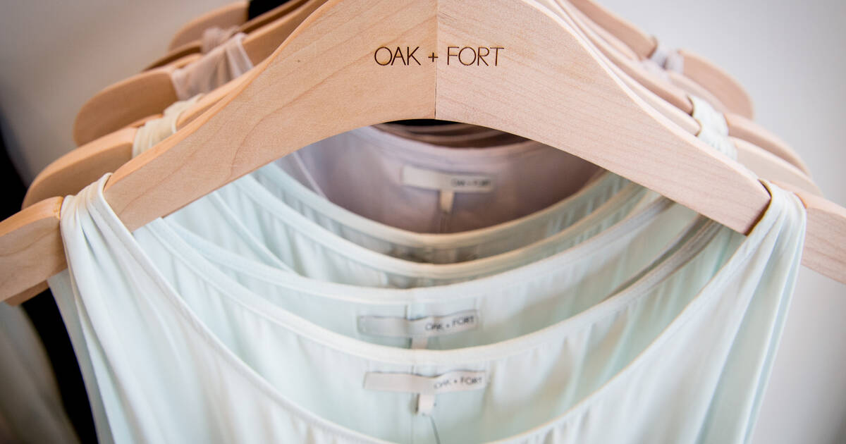 Oak + Fort Is Having A Massive Warehouse Sale Near Toronto & Everything Is  60% Off - Narcity