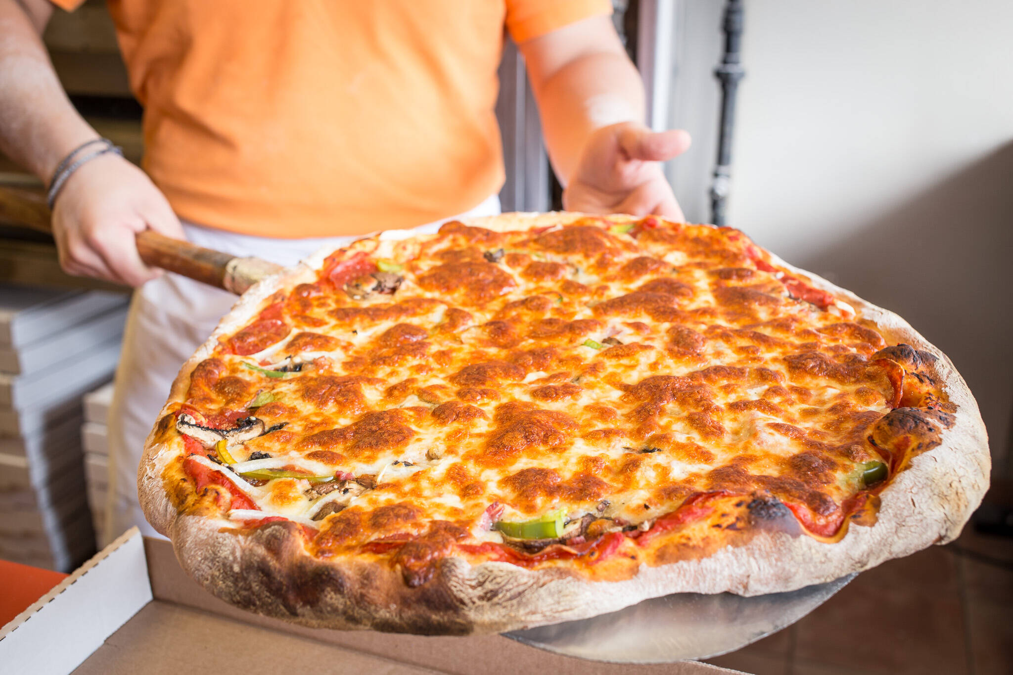 The top 10 old school pizza in Toronto