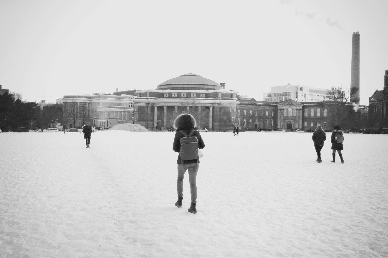 22-photos-that-show-the-beauty-of-u-of-t-campus-in-the-winter