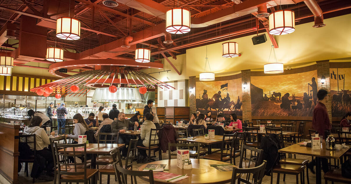 15 restaurants for an all you can eat dinner buffet in Toronto