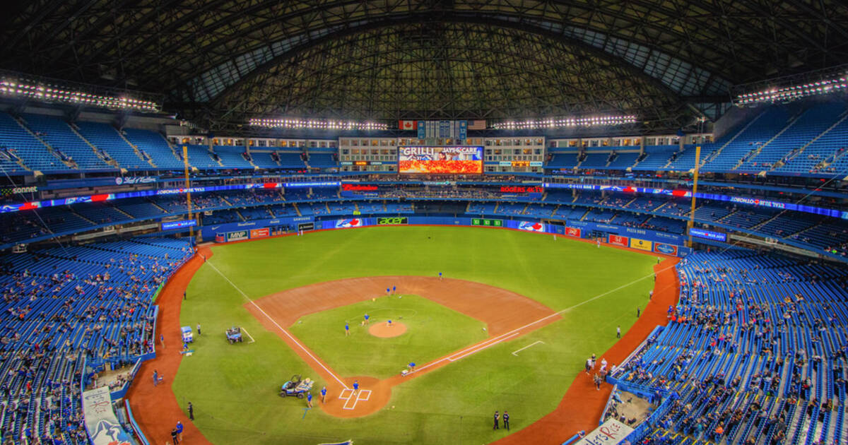 First visit to Rogers Center last night - you have a beautiful ballpark! My  favourite one of the trip so far… : r/Torontobluejays