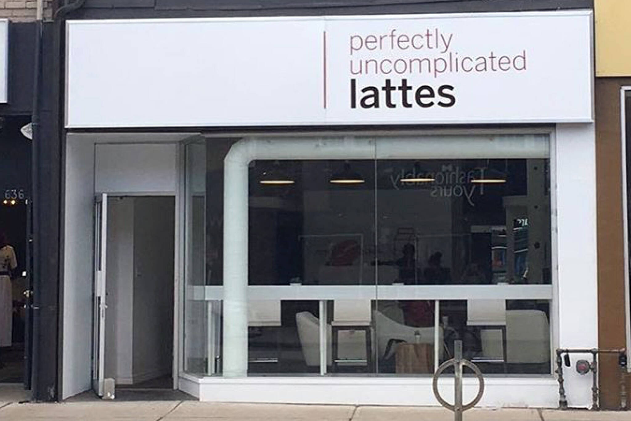 perfectly uncomplicated lattes