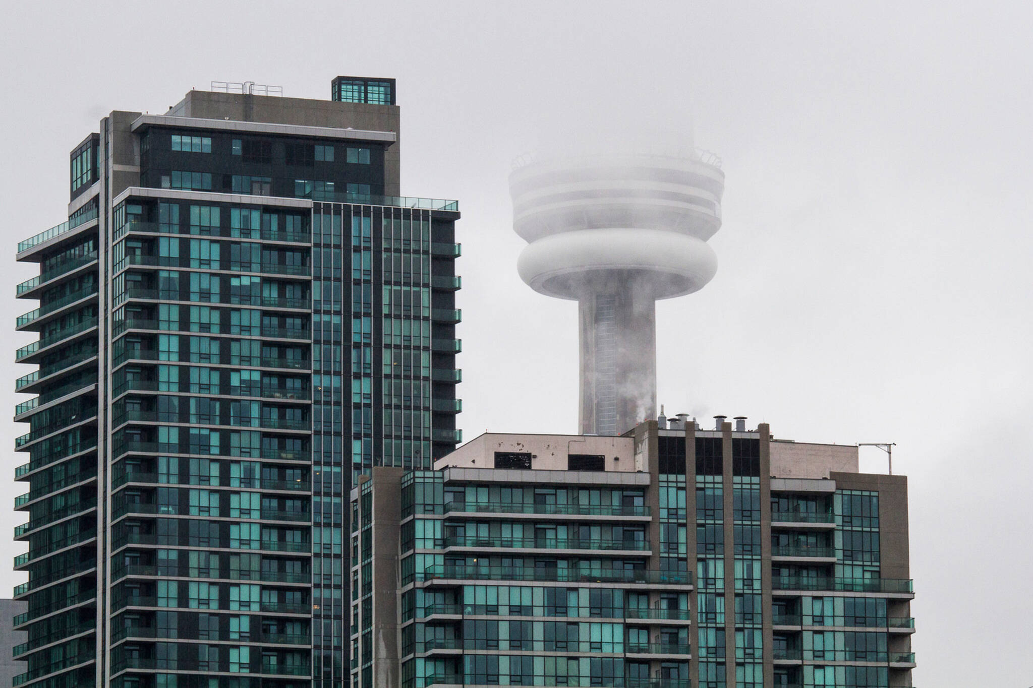 Average Cost Of A One Bedroom Rental In Toronto Hits 2 000