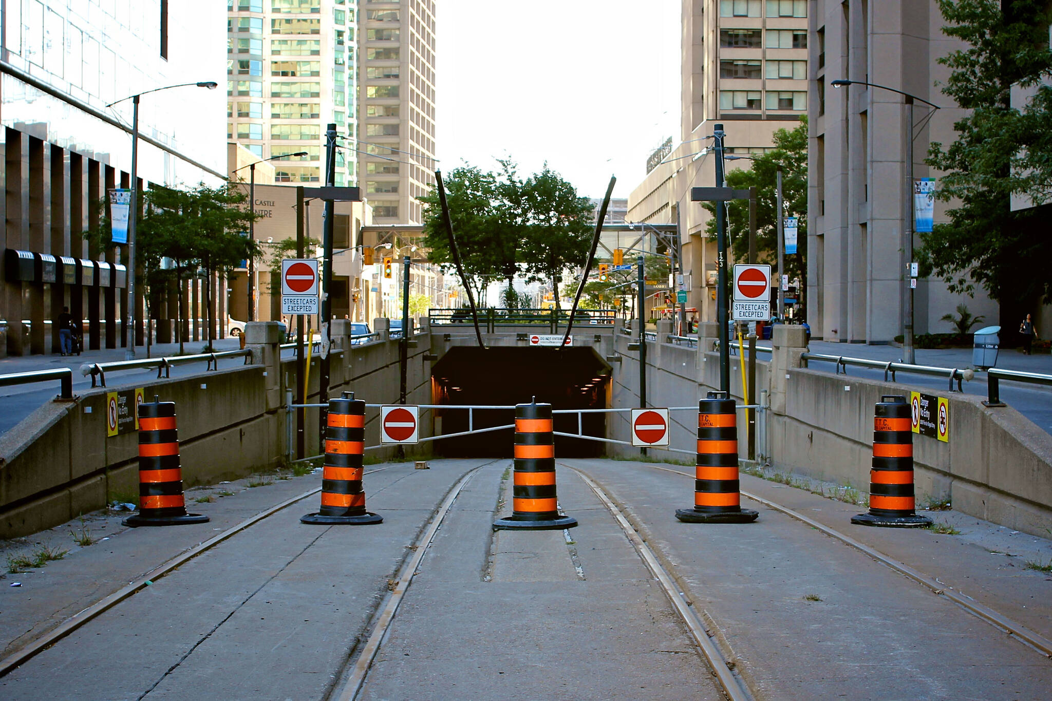 Queens Quay tunnel