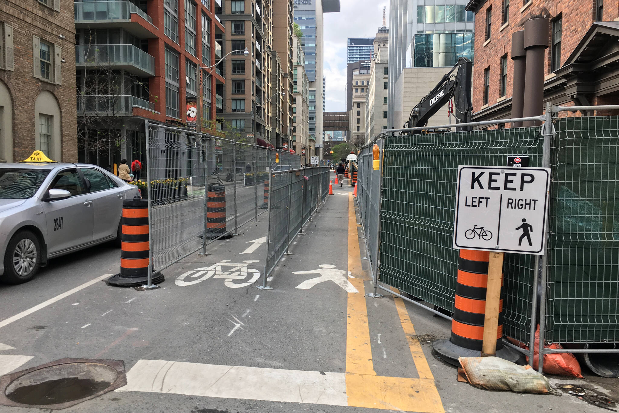 cycling Toronto construction