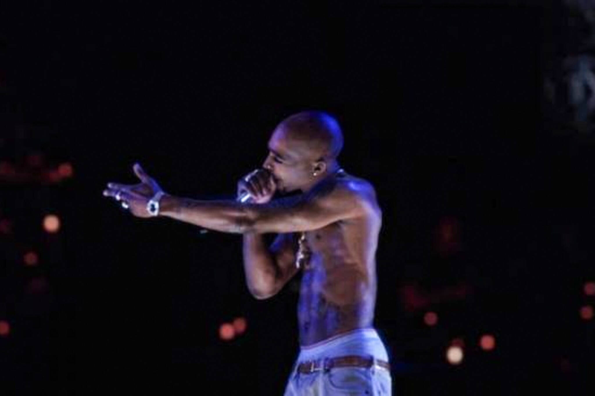 Tupac Hologram How It Works