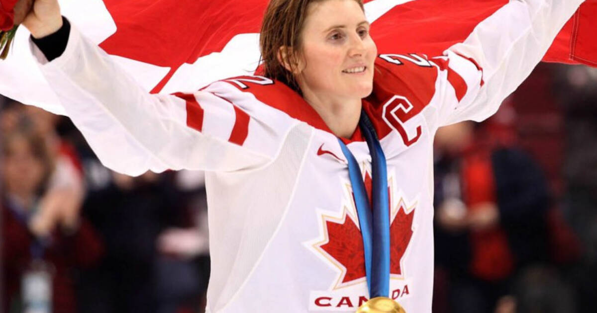 NHL Toronto Maple Leafs Girl Under Armour Hockey Sports - Rookbrand