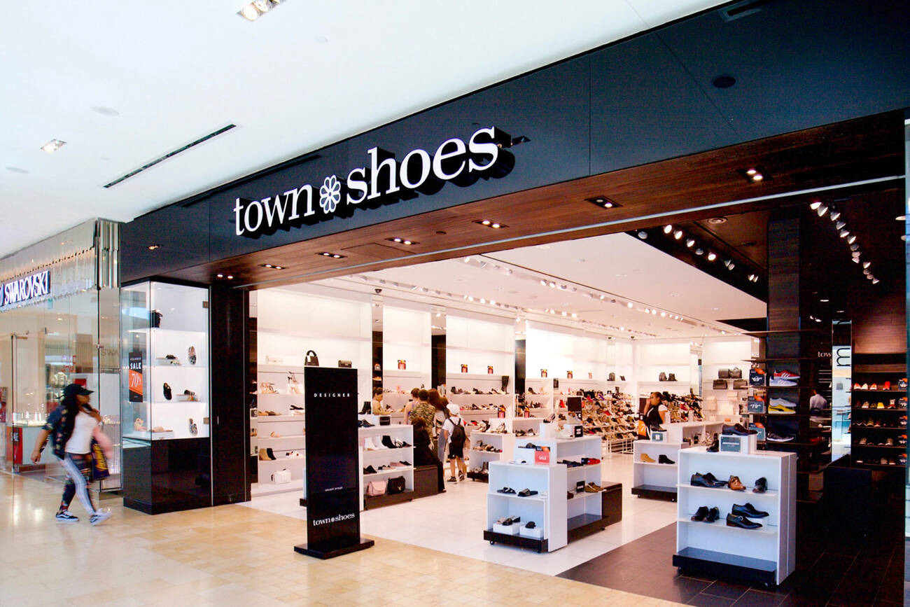 Town Shoes is closing down all of its stores after 66 years in Toronto