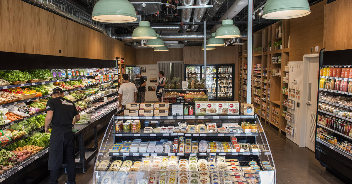 These grocery stores are open on Victoria Day 2021 in Toronto