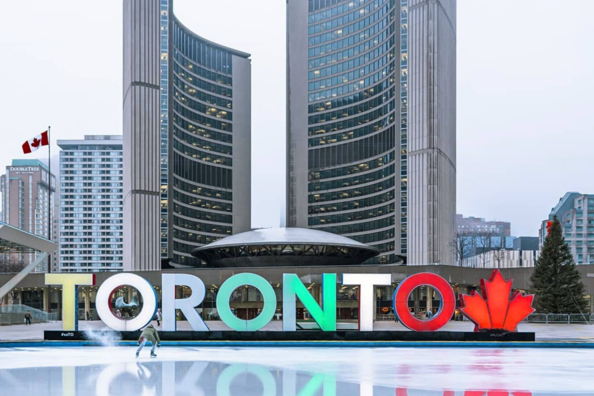 Is the original name of Toronto (the mohawk word) spelled 'Tkaronto' or  'Tkaranto'? I have seen both. Which is the correct spelling of the Mohawk  word? - Quora