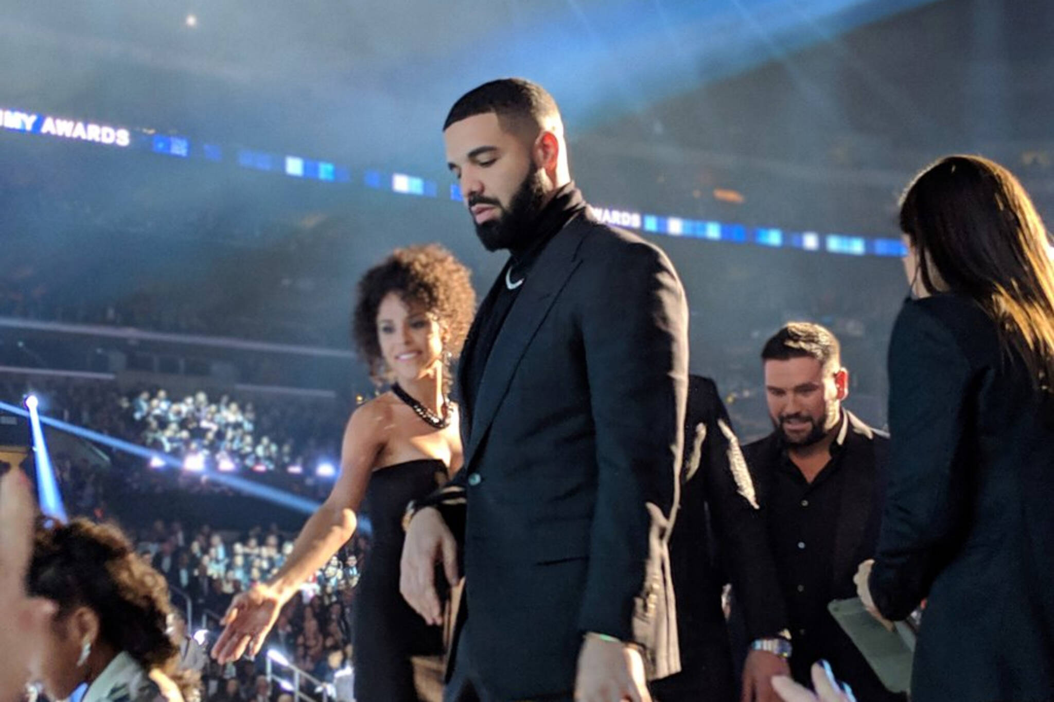 Drake threw shade at the Grammys during his acceptance speech