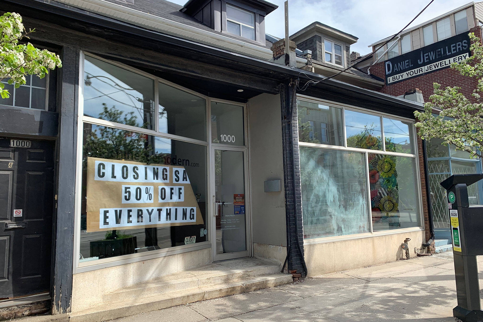 Toronto S Favourite Vintage Furniture Stores Are Closing And