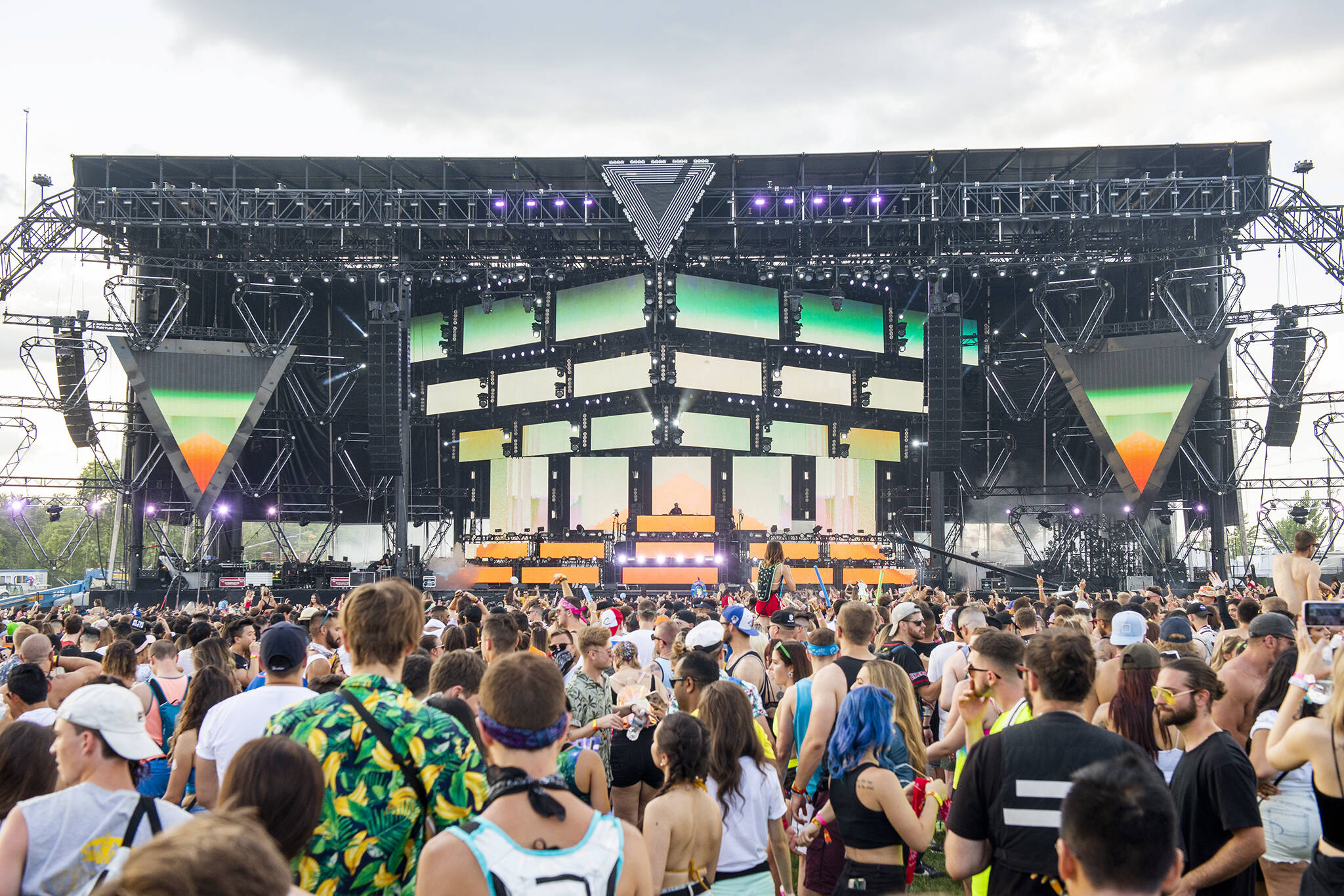 Veld Lineup 2024 The Ultimate Music Festival Experience EventsLiker