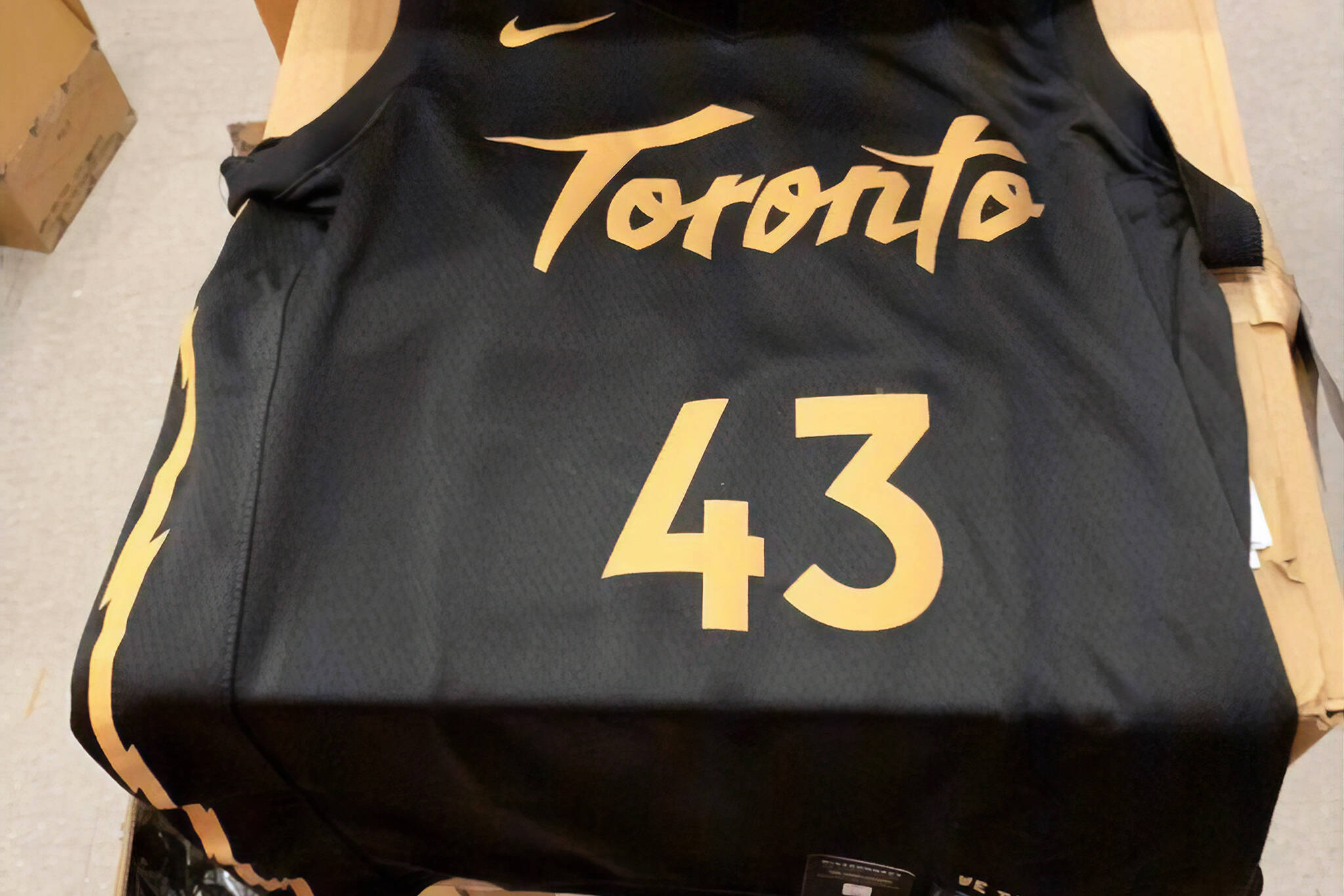 Rumour: 2019-20 Toronto Raptors City Edition jerseys leaked, Drake inspired  black and gold - Raptors HQ
