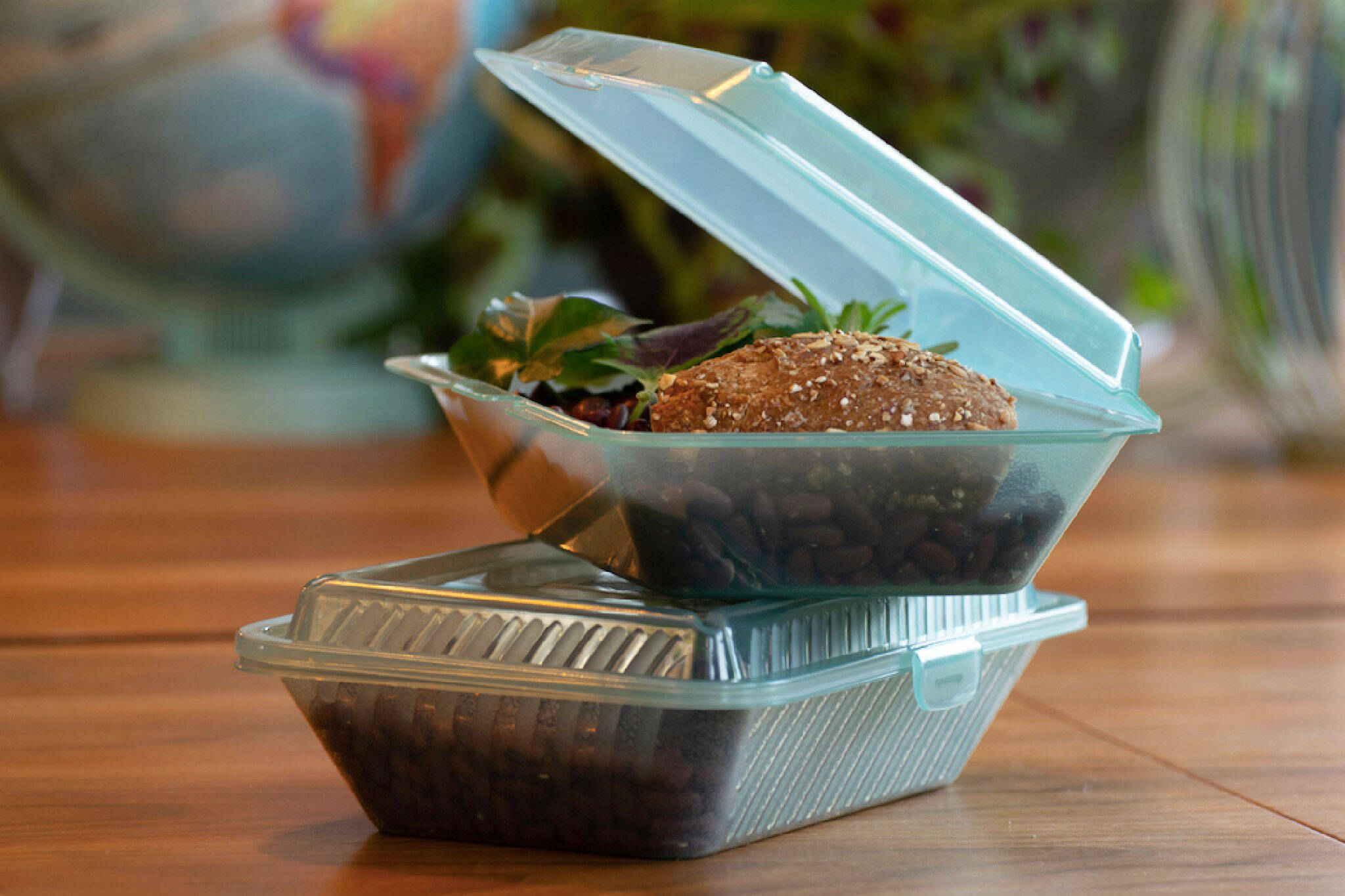 Toronto is getting its first city-wide reusable restaurant takeout container  program