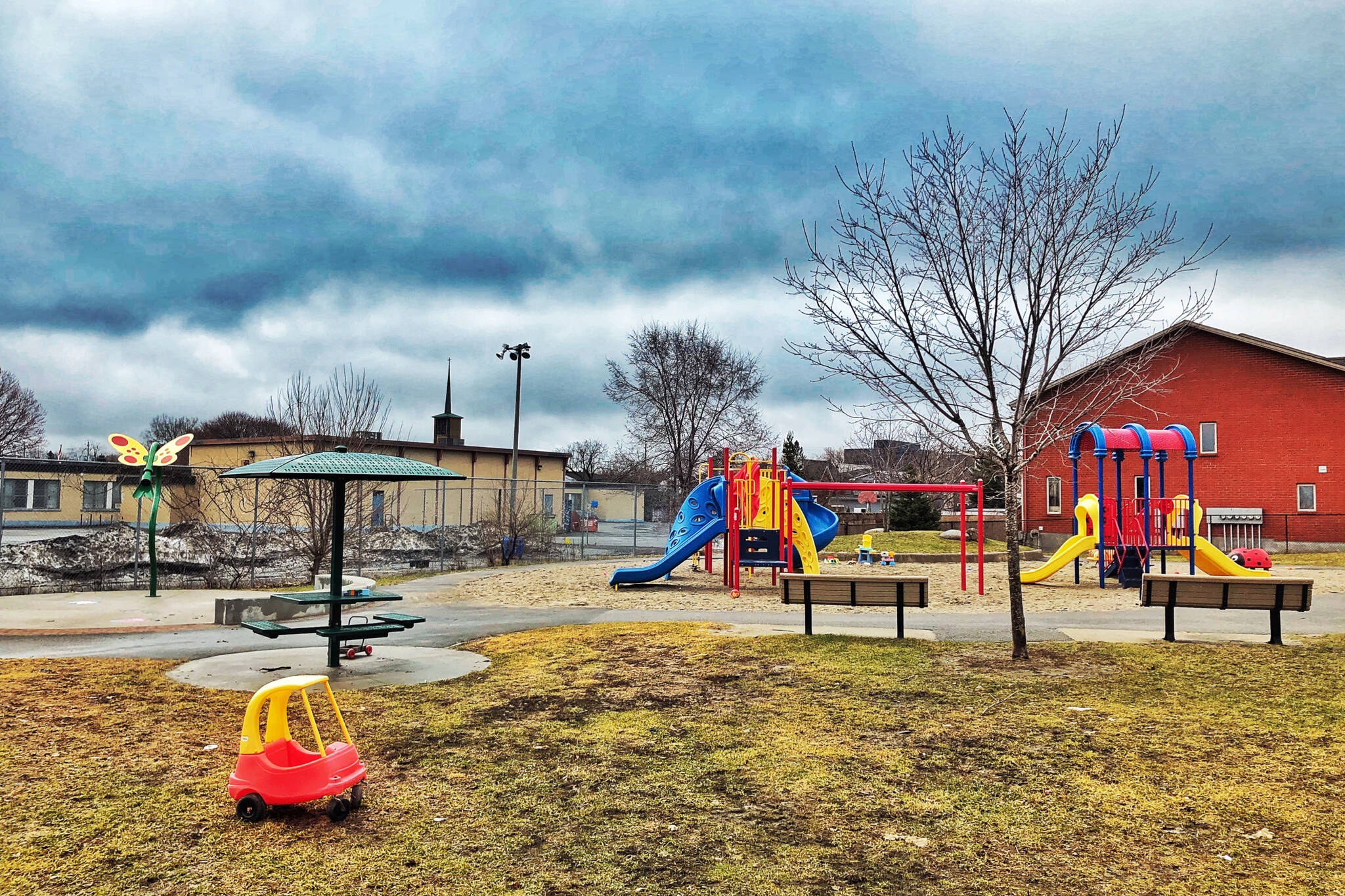 playgrounds toronto