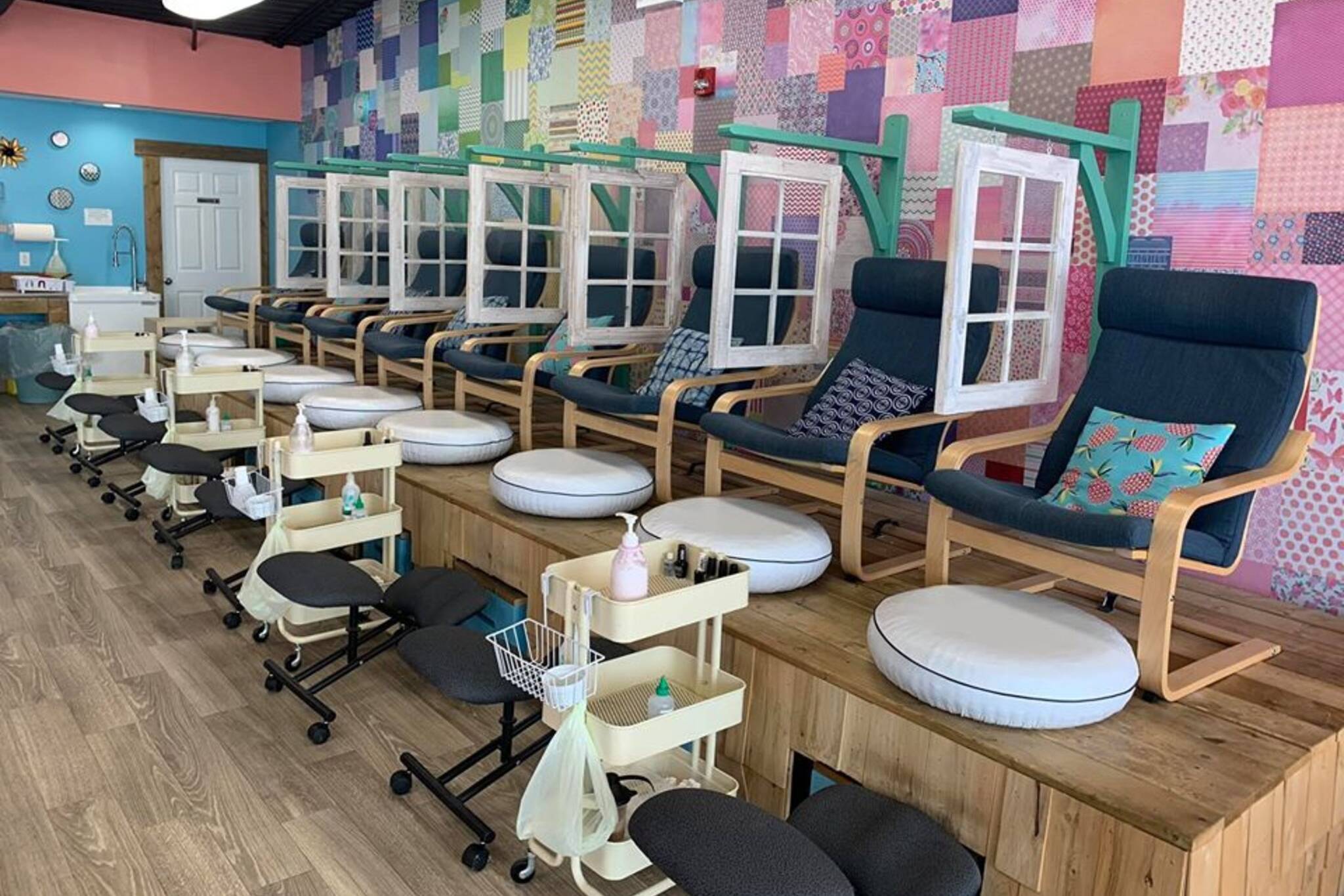 beauty salons reopening ontario