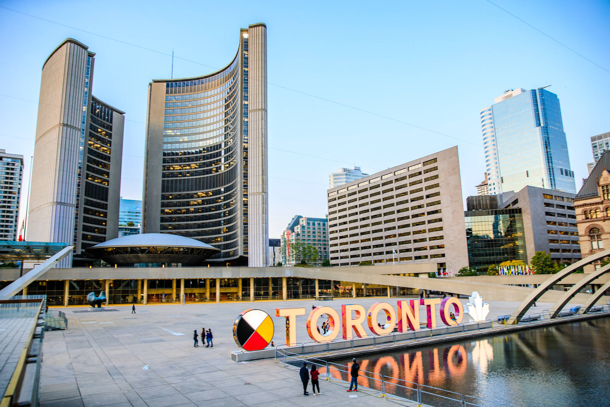 Toronto asks the province for further restrictions as ...