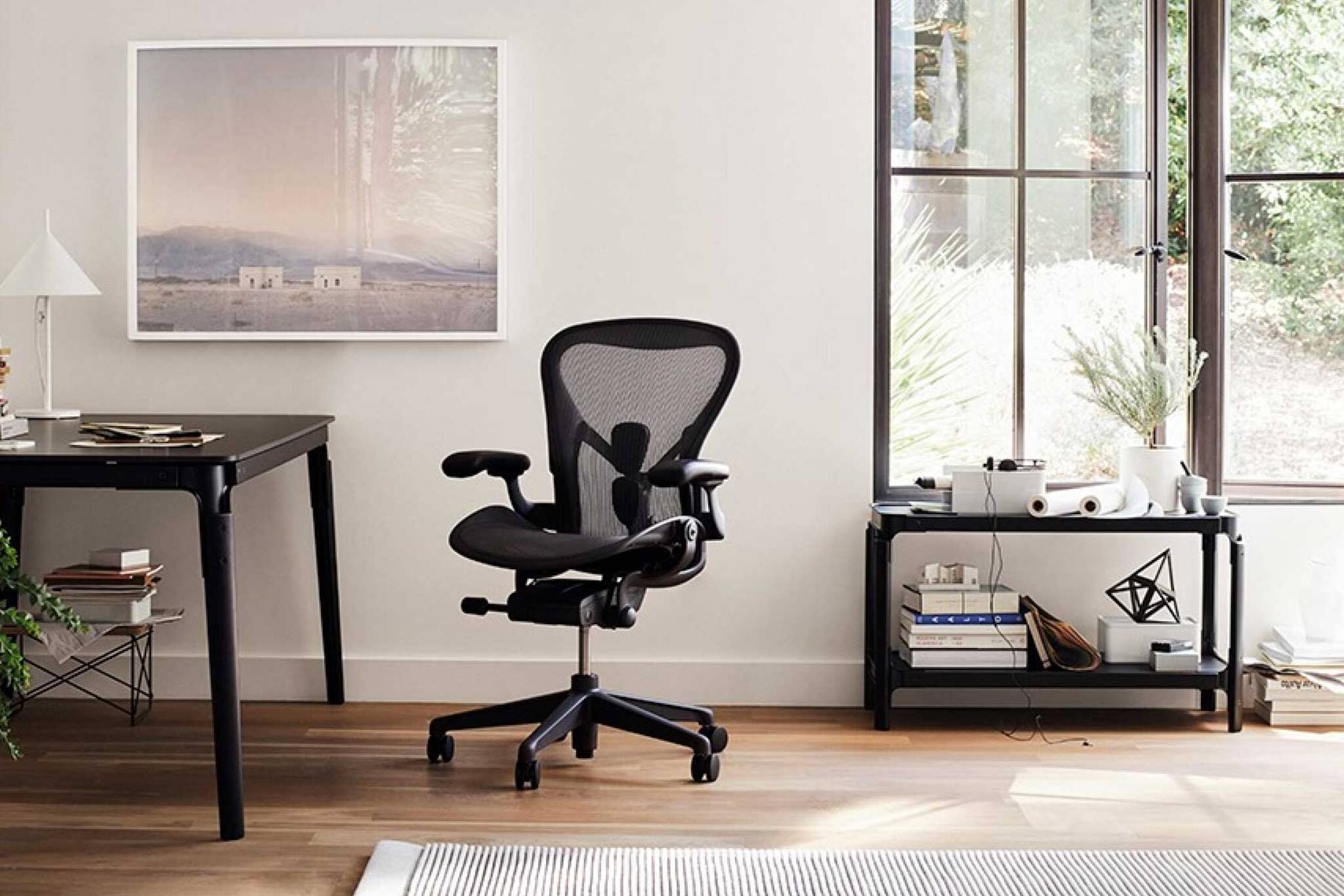 10 stores to get an ergonomic chair for your home office in Toronto