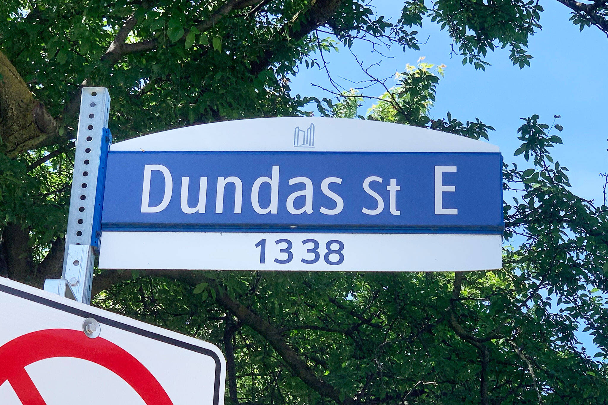 dundas street