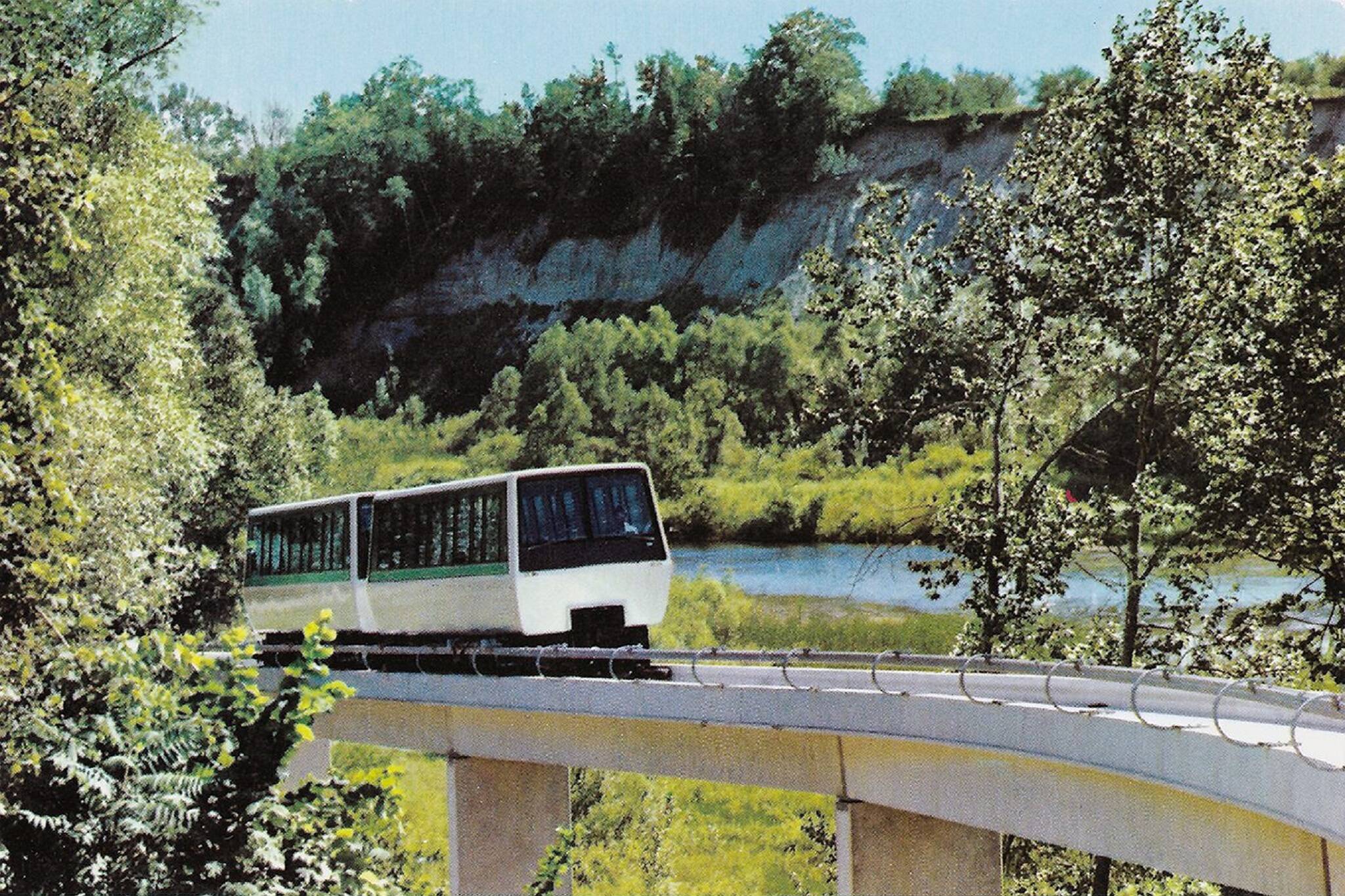 toronto zoo monorail