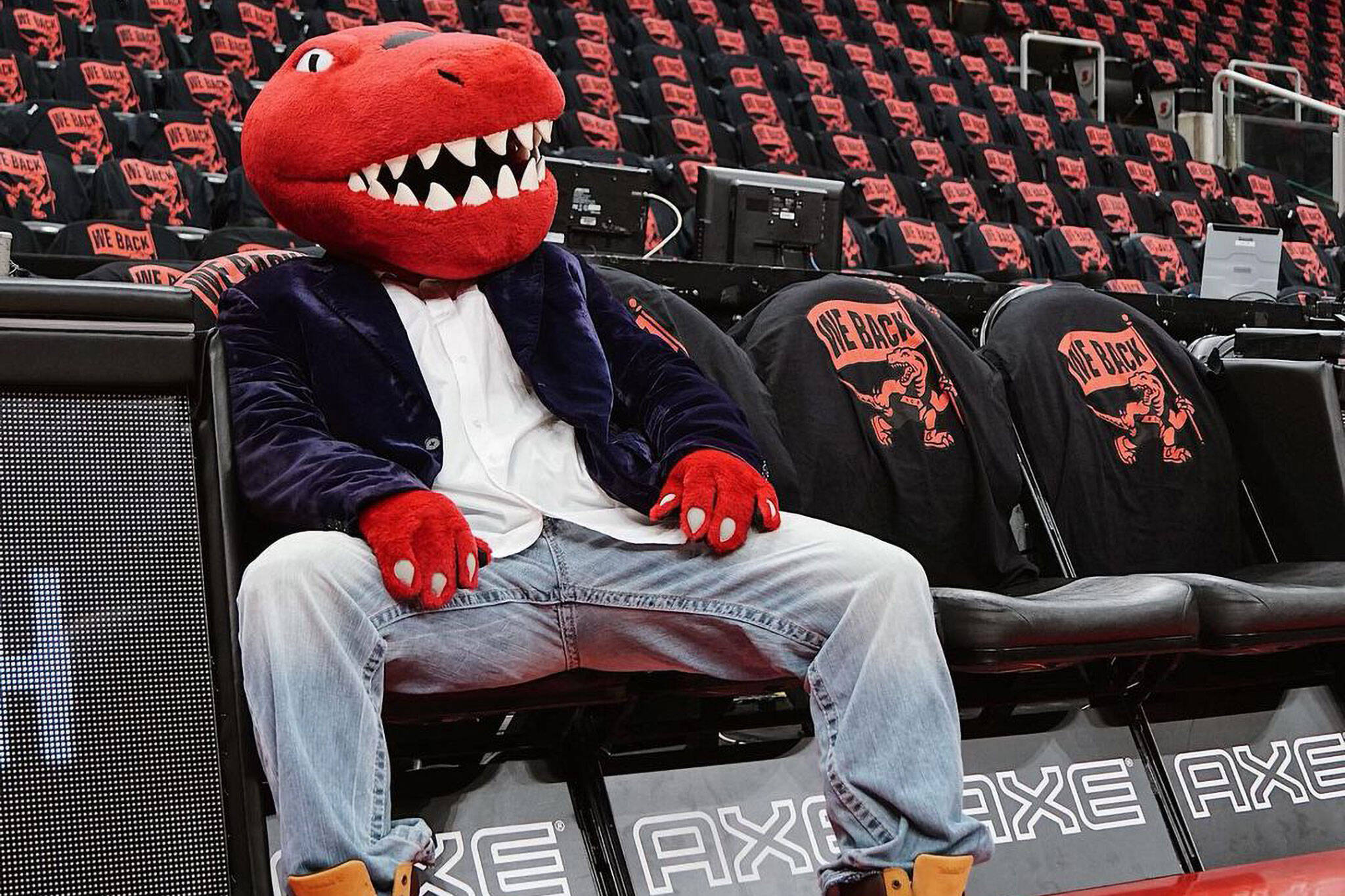 Raptors mascot out for year with Achilles injury