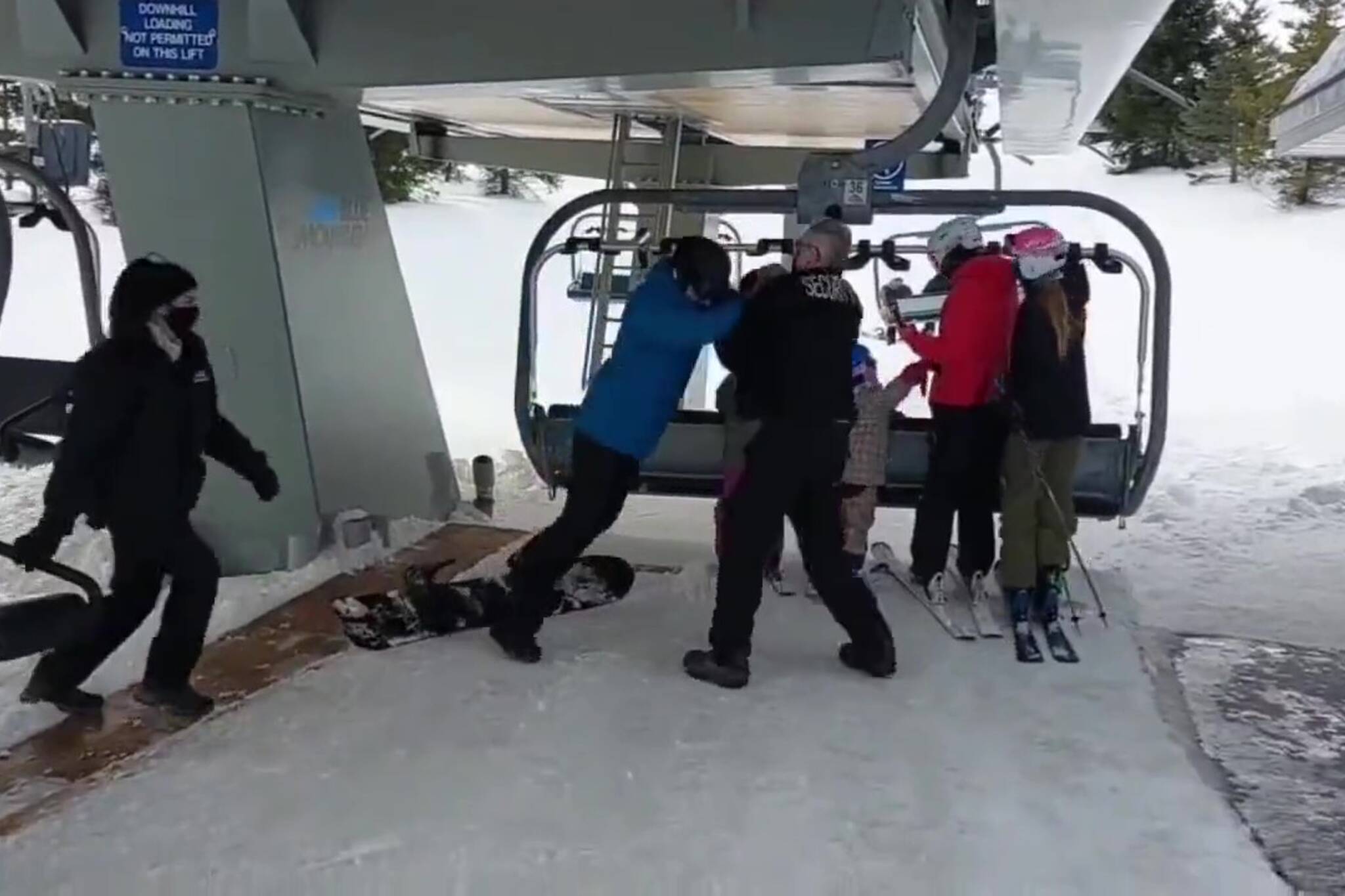 blue mountain chairlift freakout