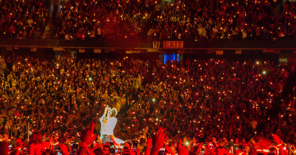 The trend of ‘lighters for rock concerts’ started at a legendary event right here in Toronto