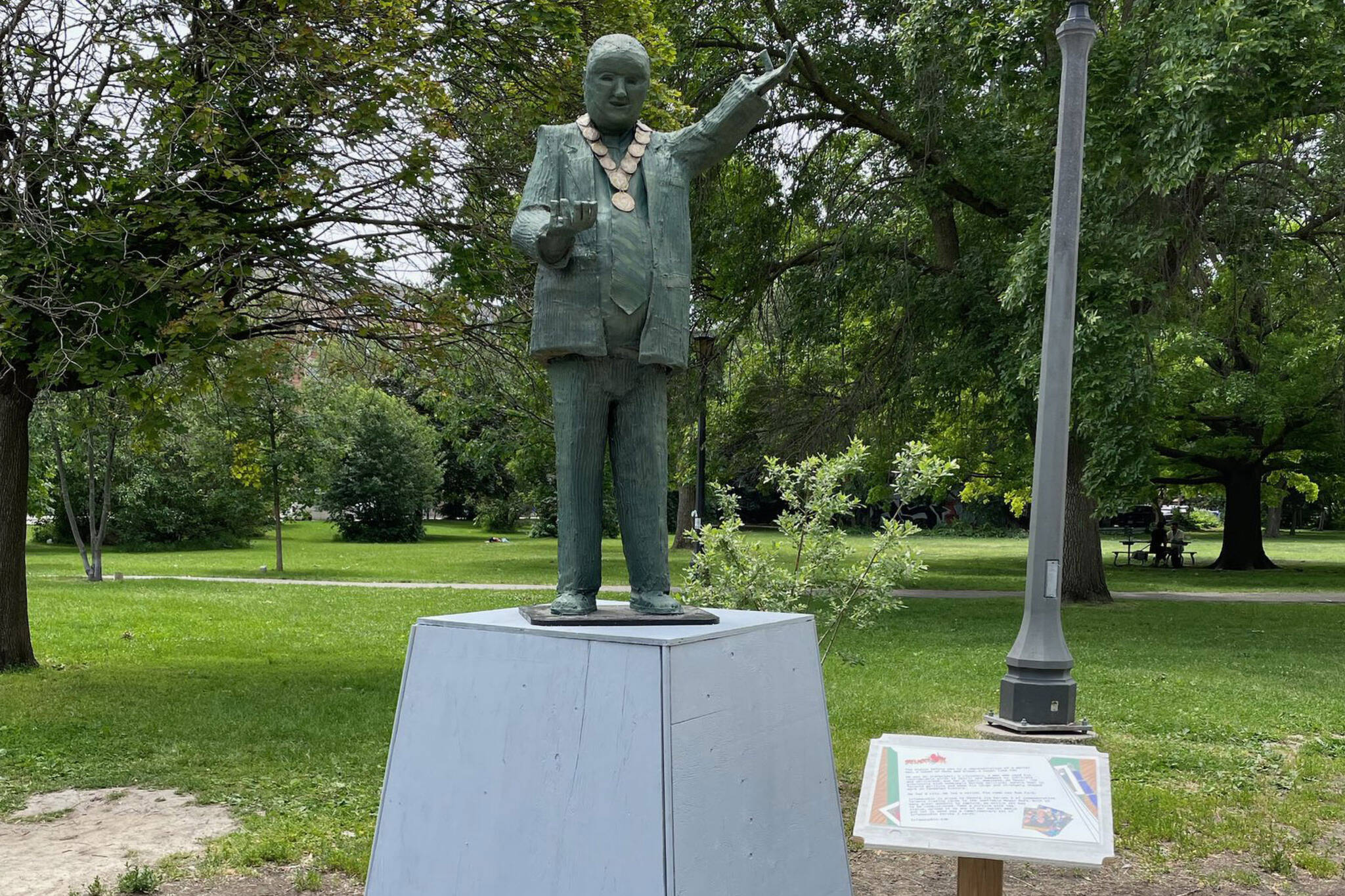 rob ford statue