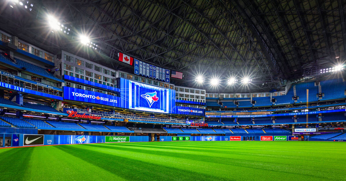 Toronto Blue Jays on X: 91 Wins ✓ 4 in a roWWWW ✓ Home Field ✓ Goodnight, # BlueJays fans 💙  / X