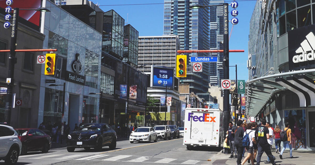 Dundas Street renaming chatter renewed after Toronto sees how Scotland handled it