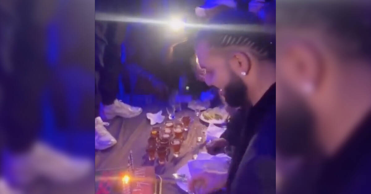This is how Drake and his fans are celebrating his birthday