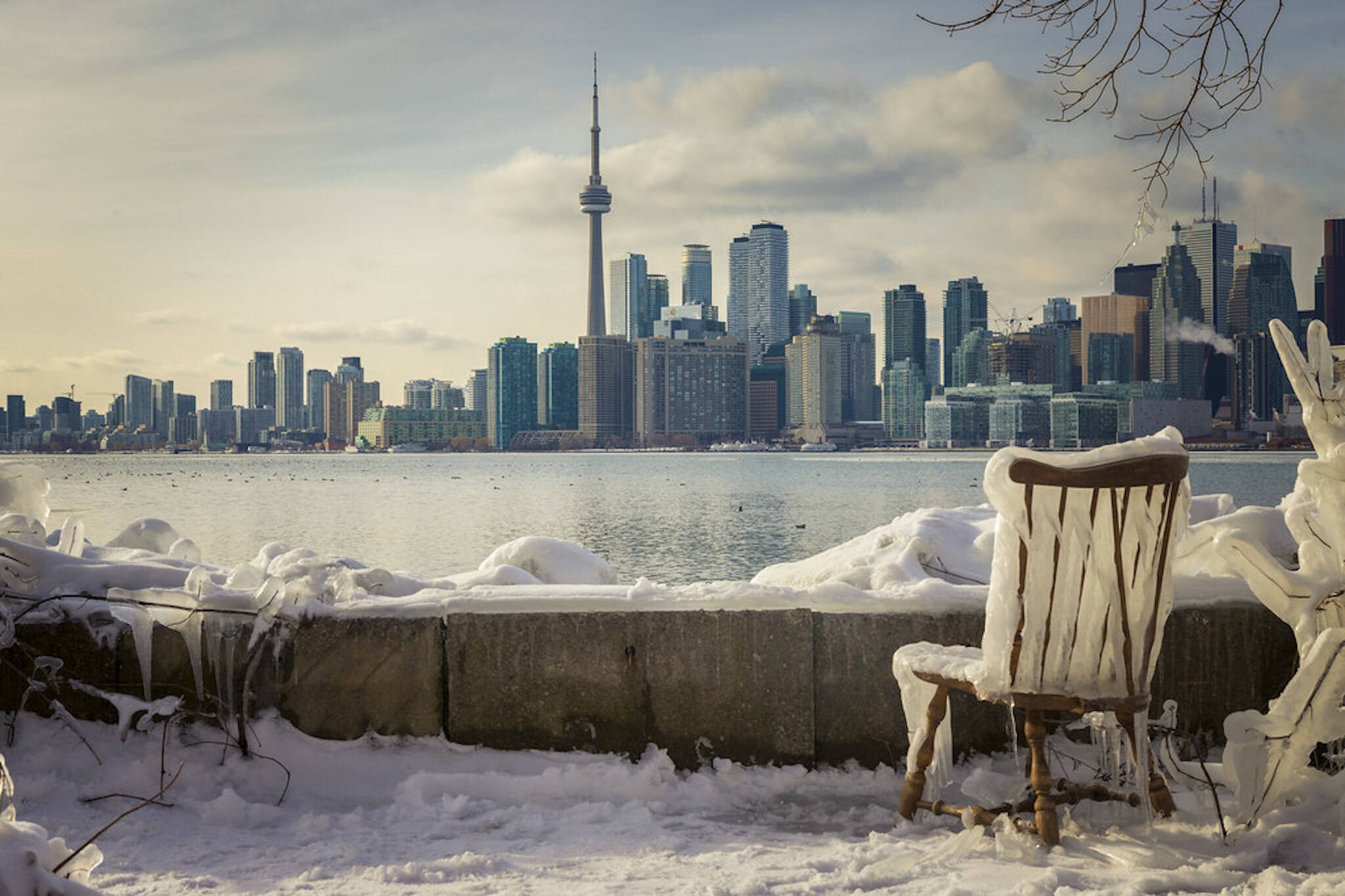 When will Toronto get its first snowfall of the season?