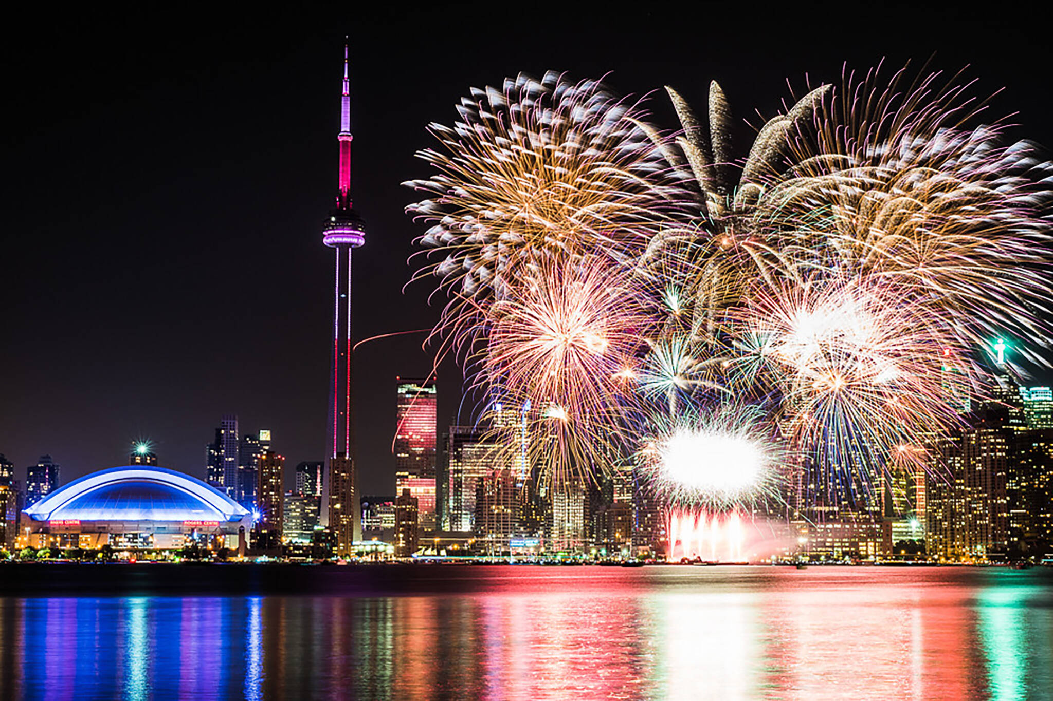 Here's what is going on with New Year's Eve fireworks in Toronto to