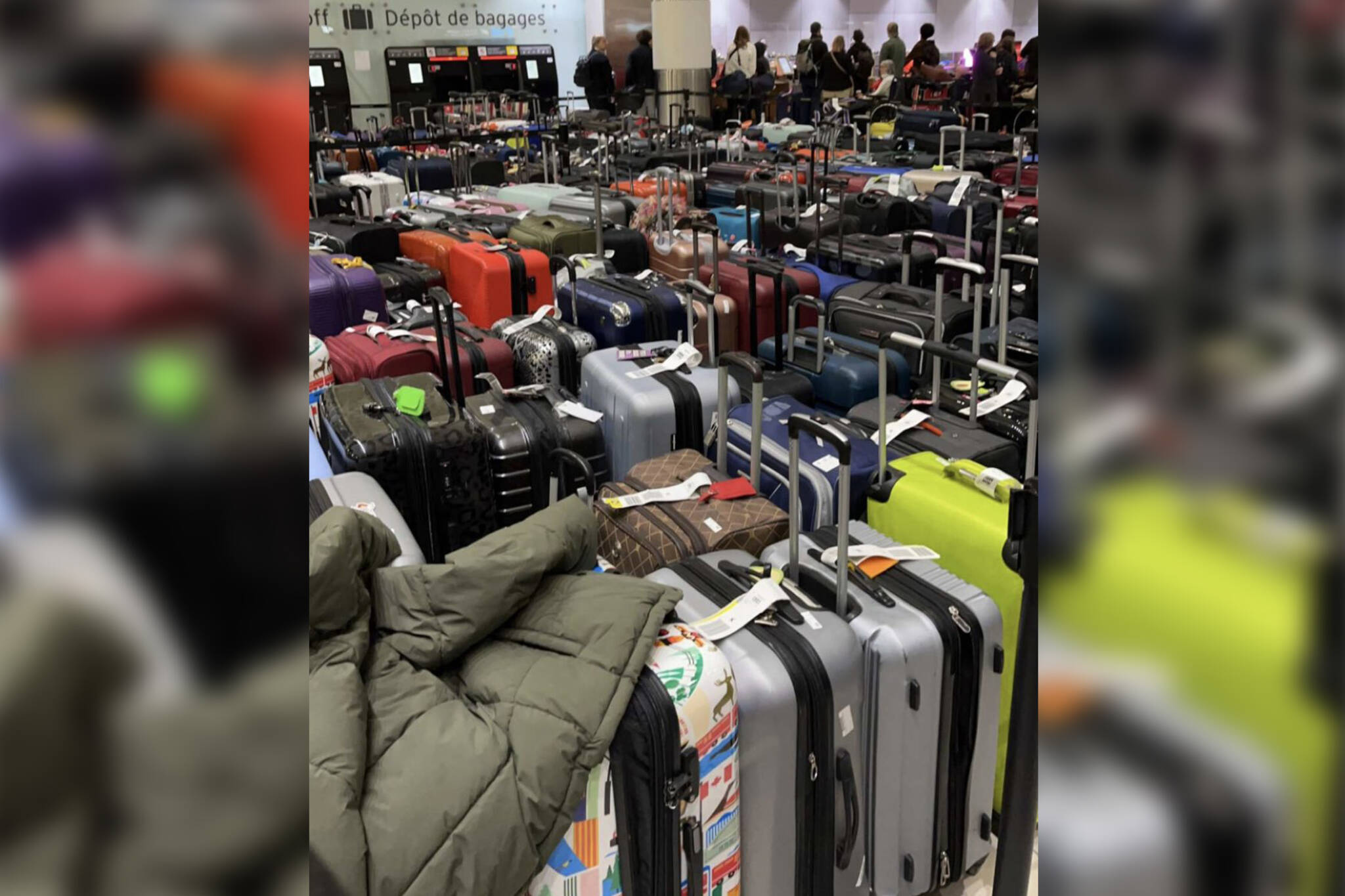 toronto pearson airport luggage