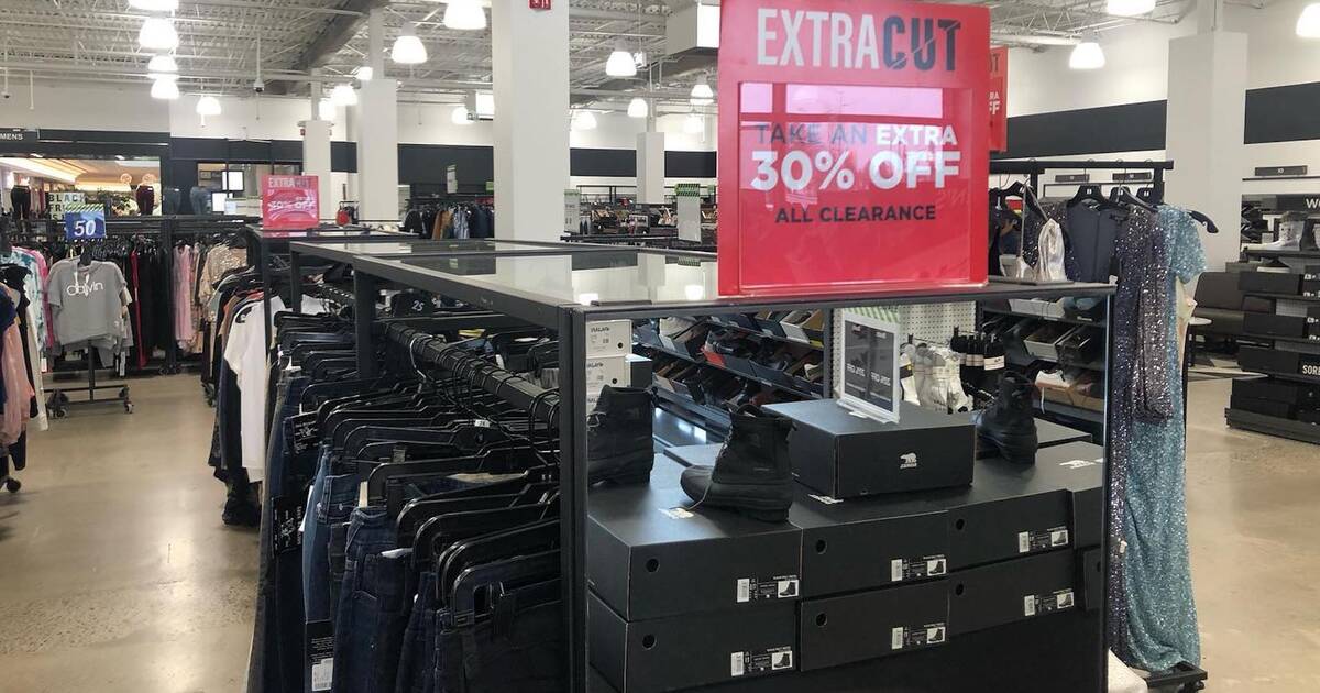 Saks OFF 5th is permanently closing massive outlet store near Toronto