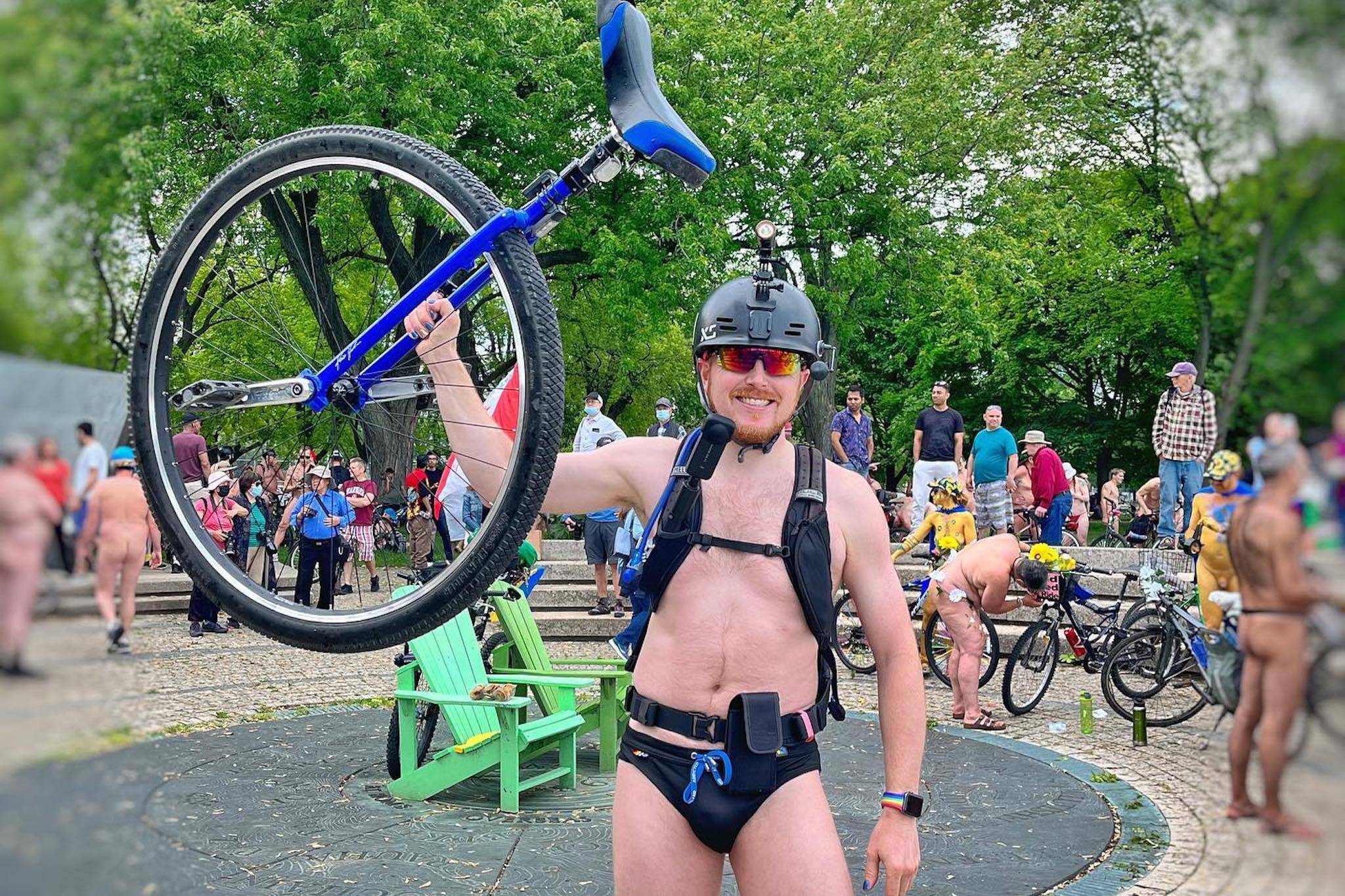 多伦多裸体自行车