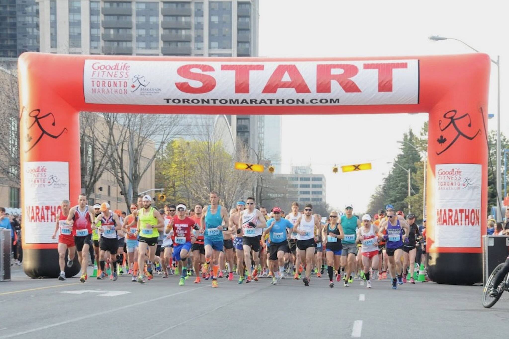People are slamming the Toronto Marathon for being this year