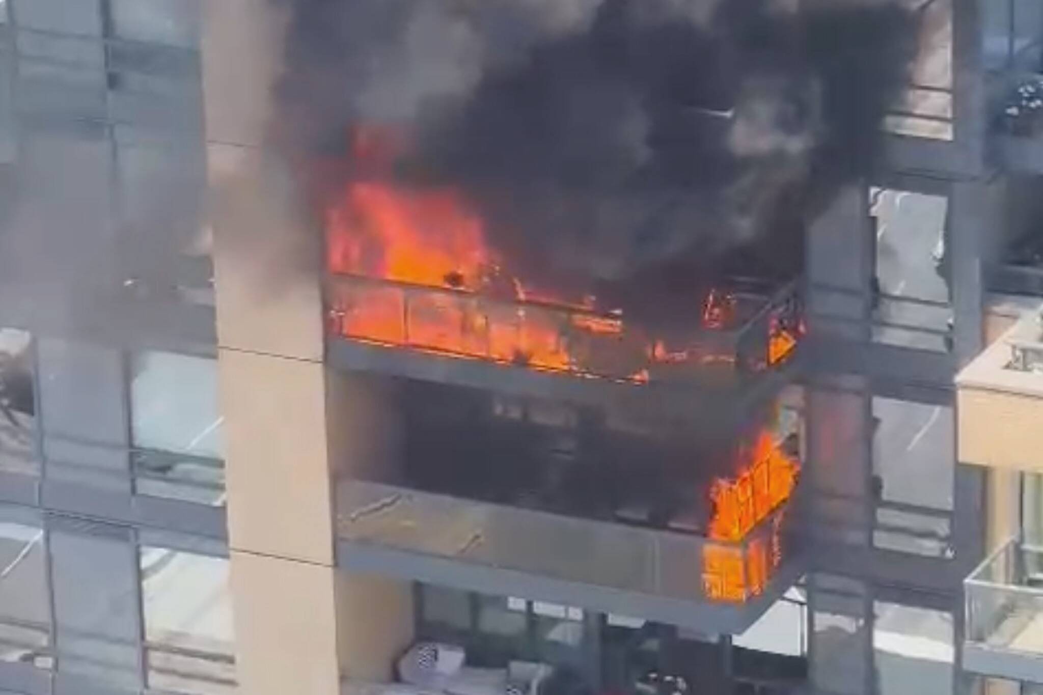 多伦多市中心大火
