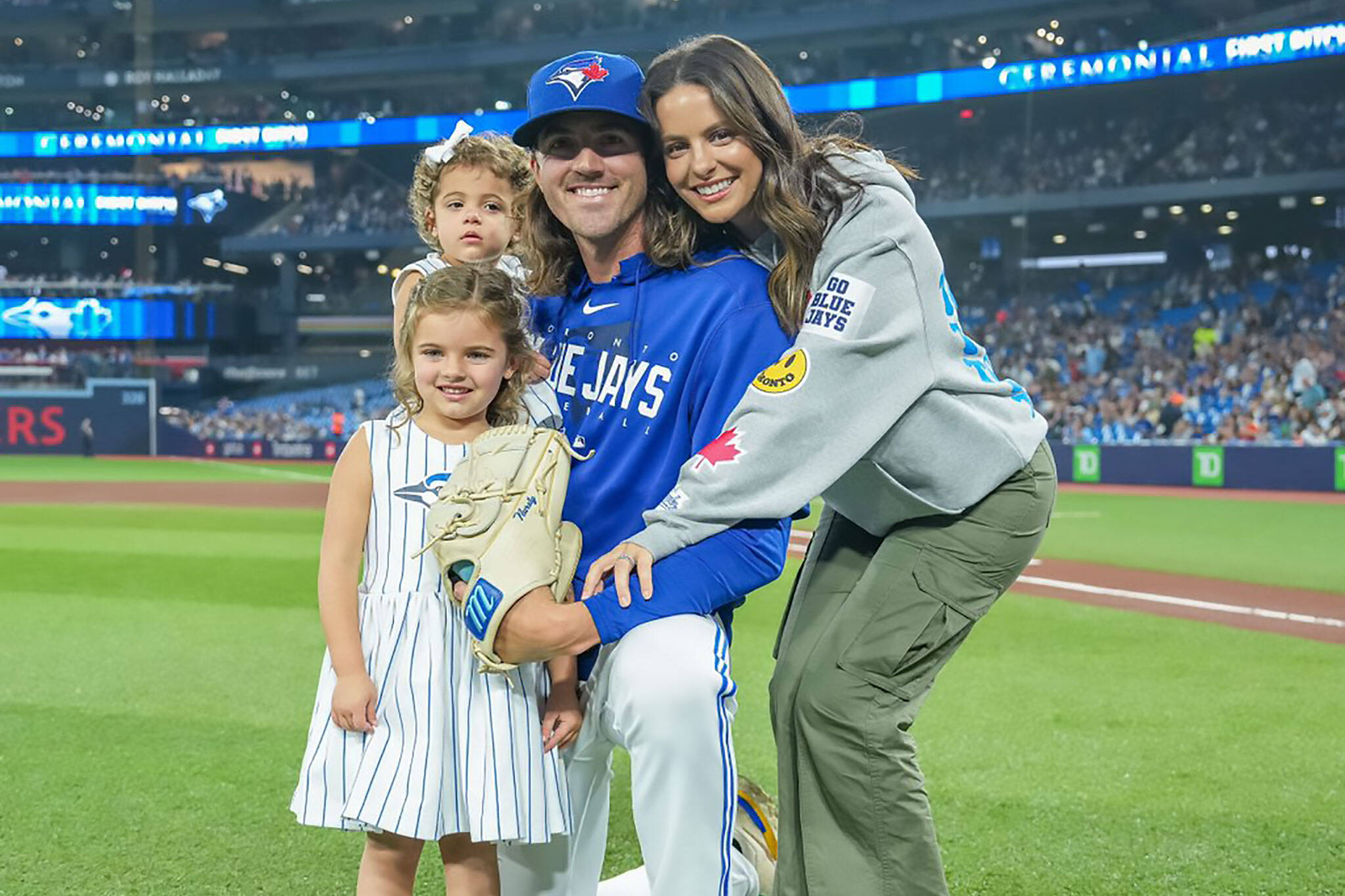 People are in love with Toronto Blue Jay Kevin Gausman's perfect family