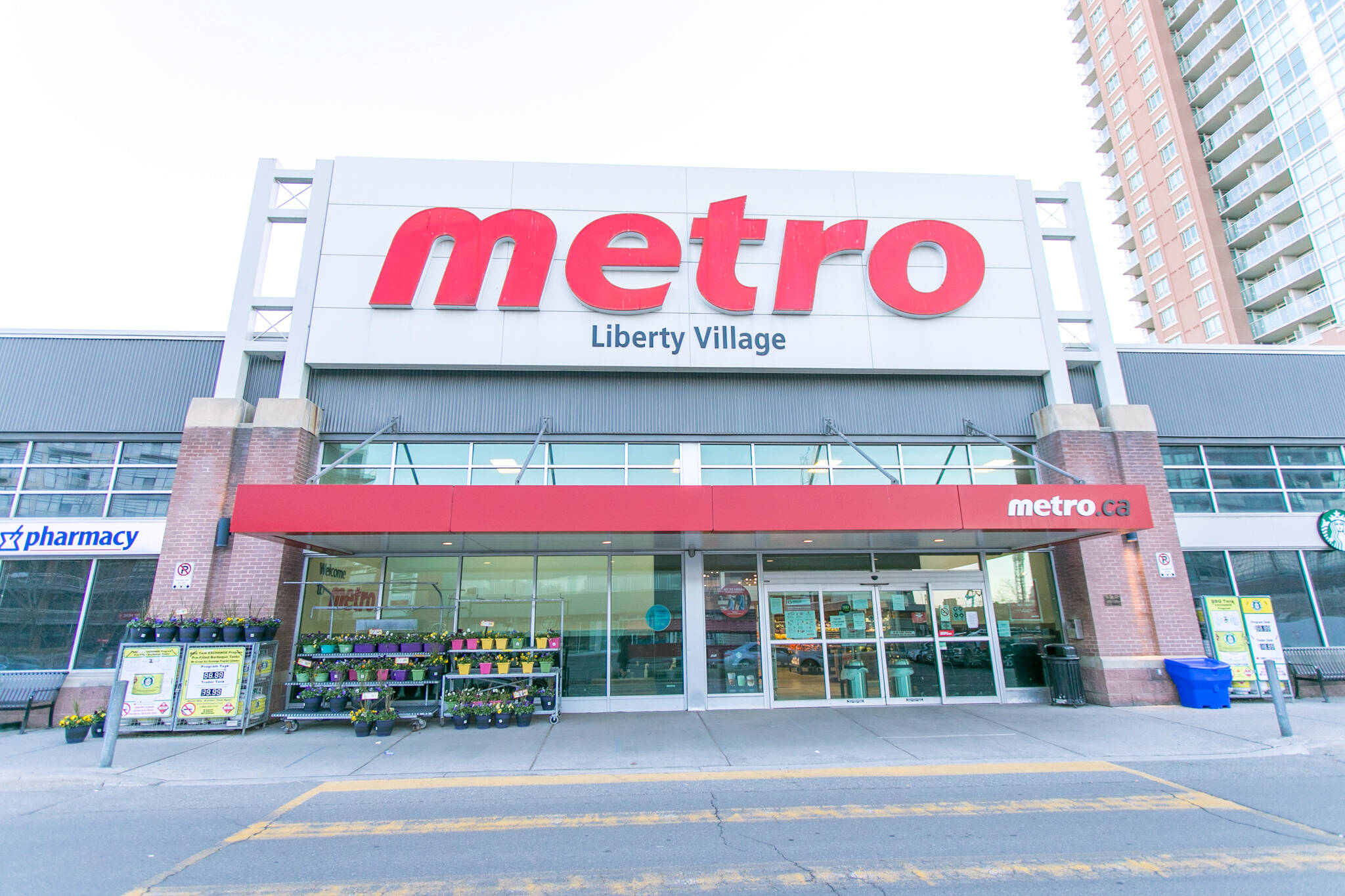 metro grocery strike toronto