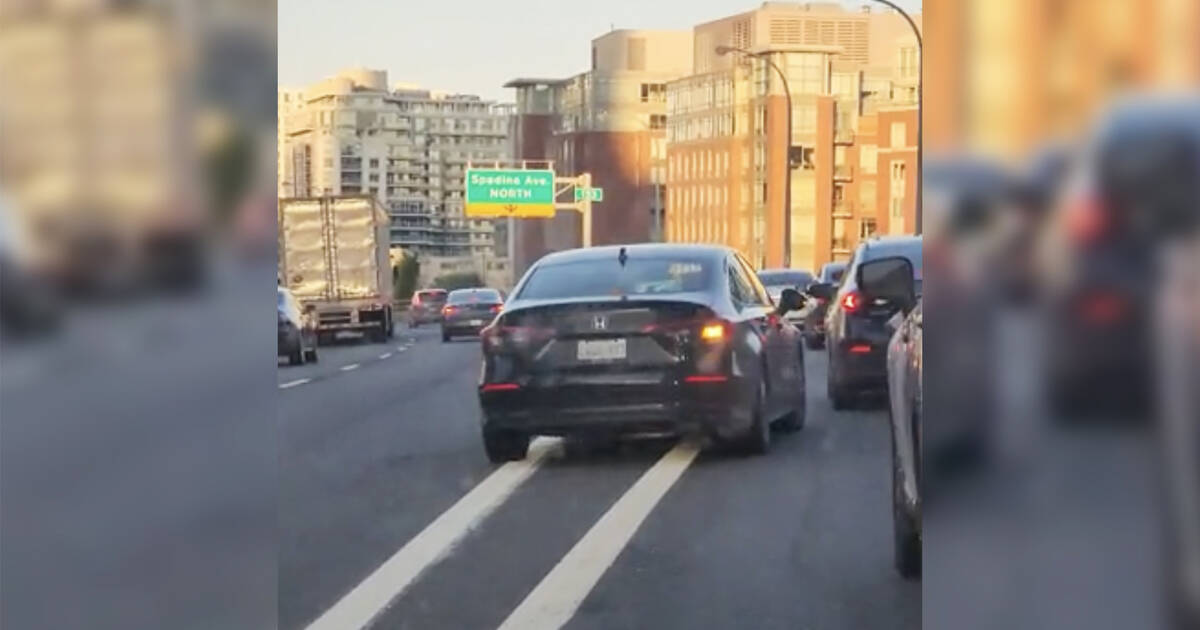 人们对多伦多的这个高速公路出口非常厌恶，因为没有人知道如何驾驶