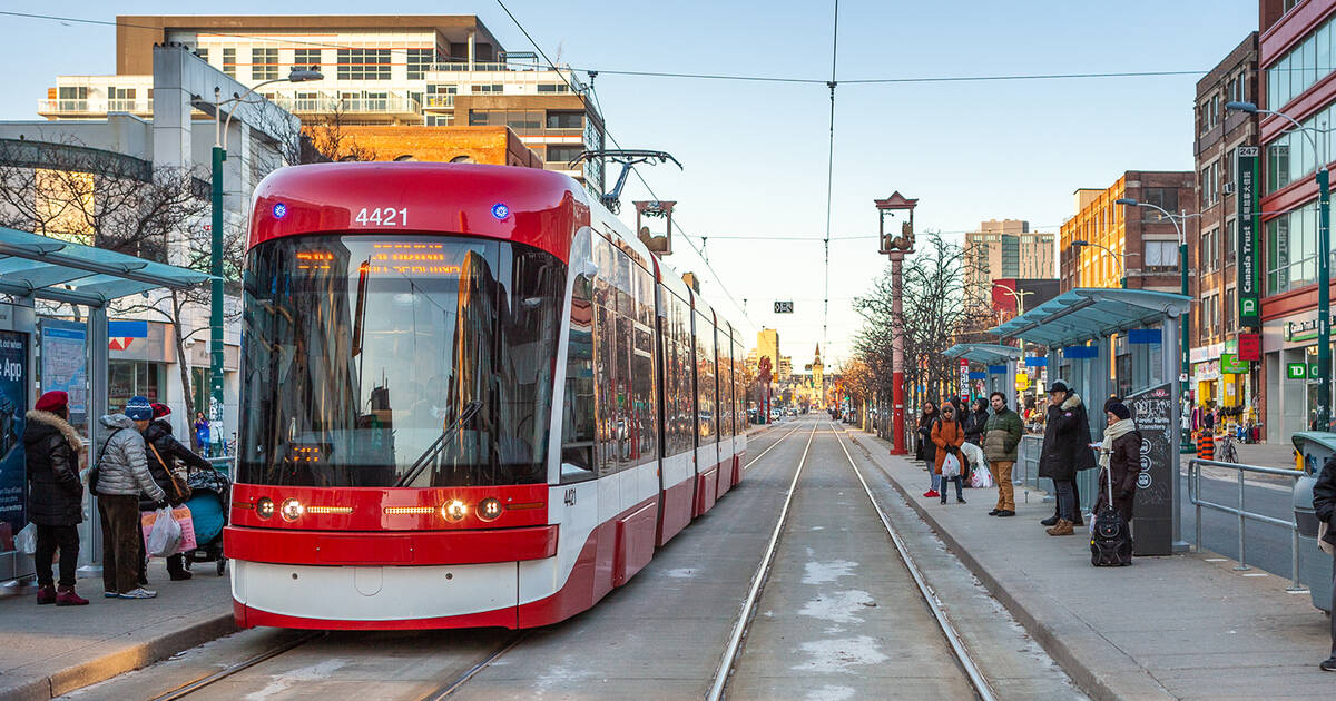 多大城市的公共交通成本与多伦多相比如何？