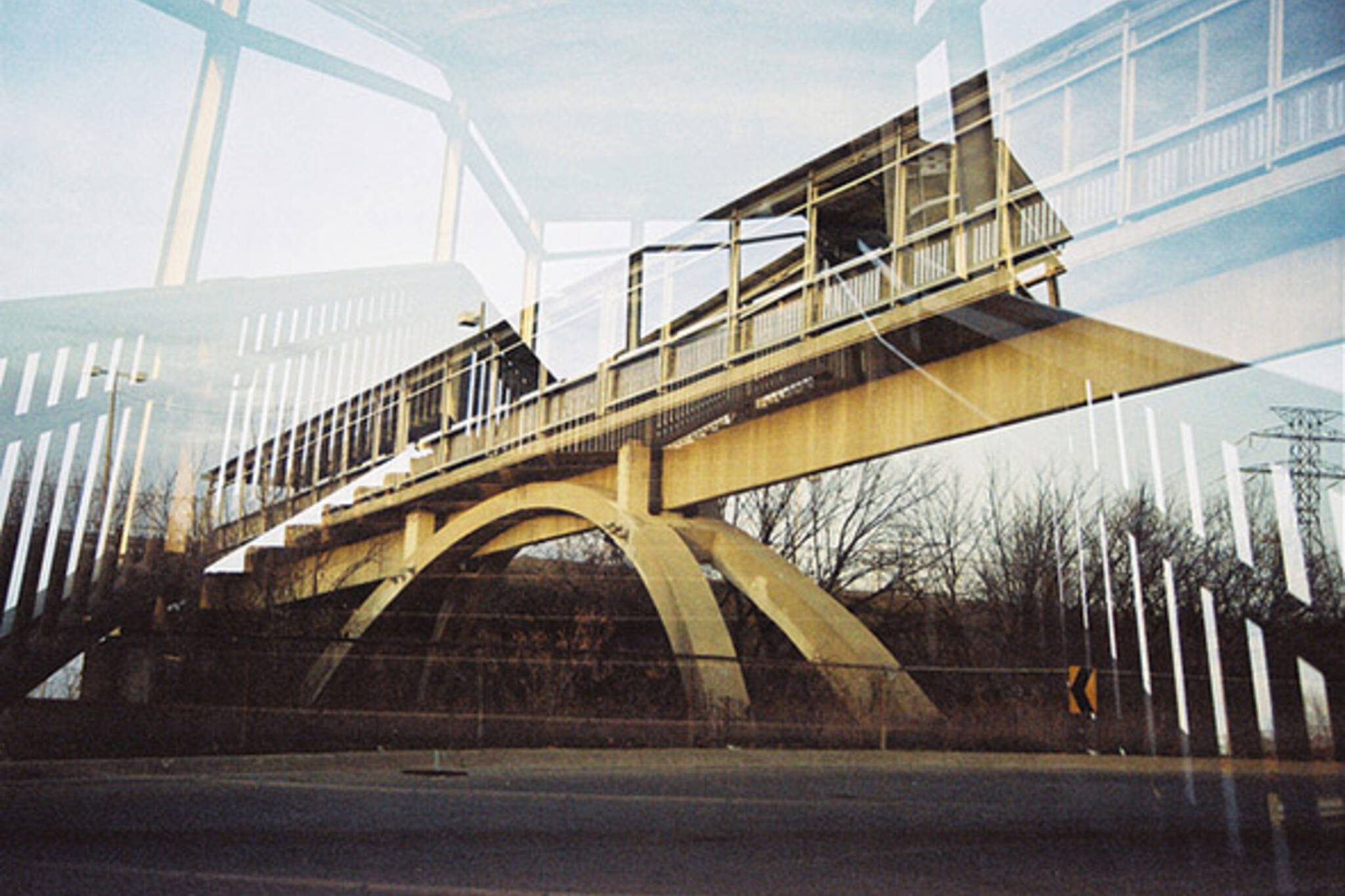 warden station bridge