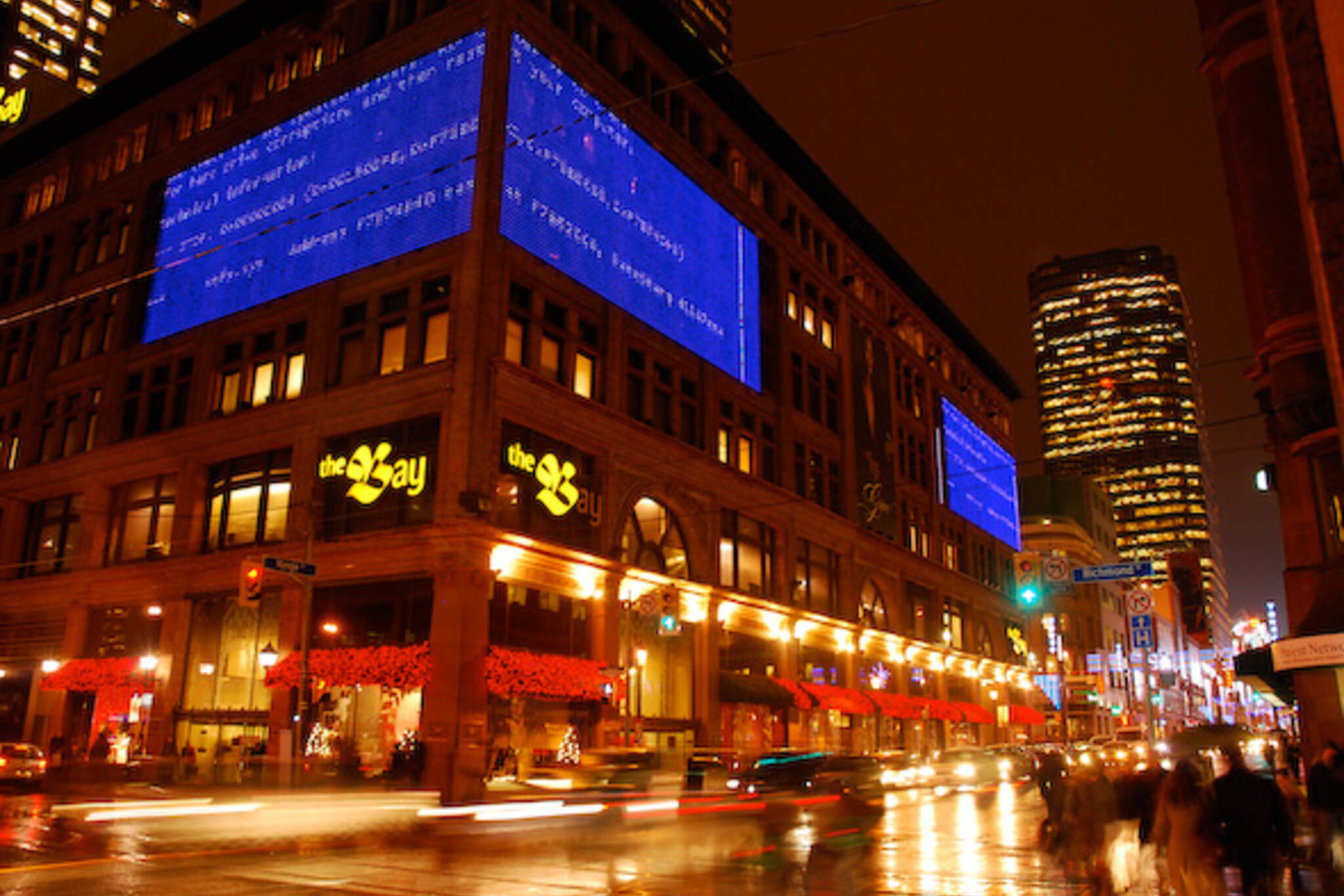 World's Largest Blue Screen of Death